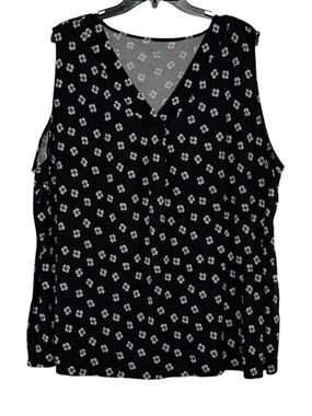 Croft & Barrow Floral V-Neck Sleeveless Top